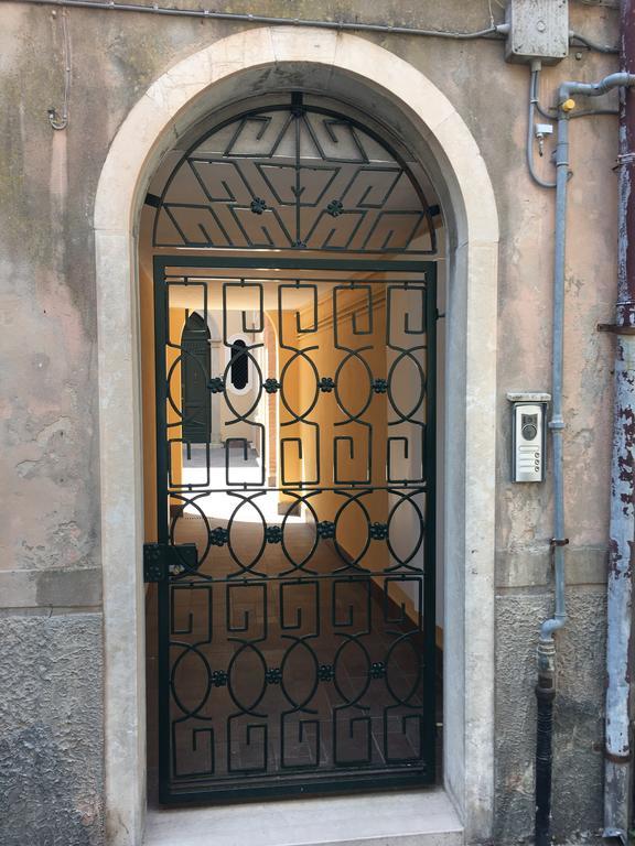 Palazzo Penzo Bellemo Apartment Chioggia Exterior foto